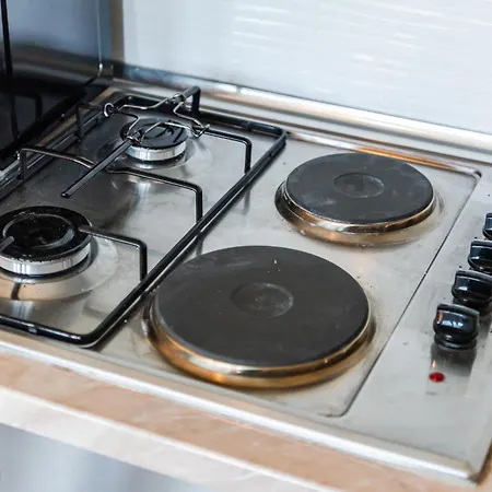 아파트 By Pikhost