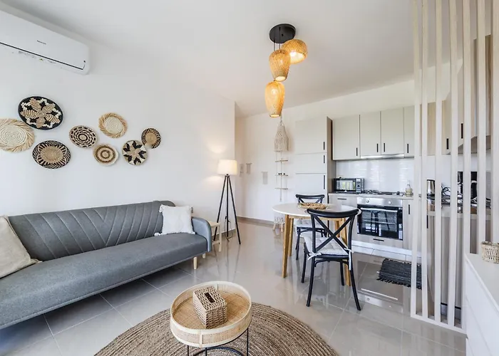 Apartament By Pikhost *