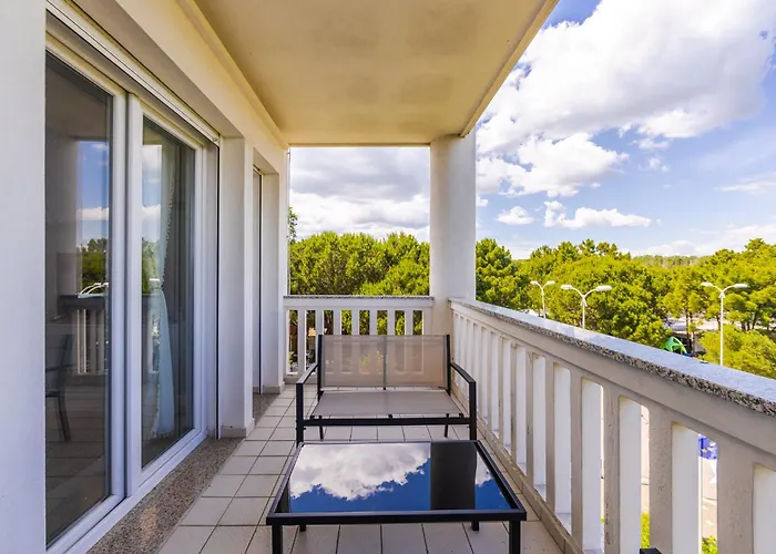 Lejlighed By Pikhost Velipojë